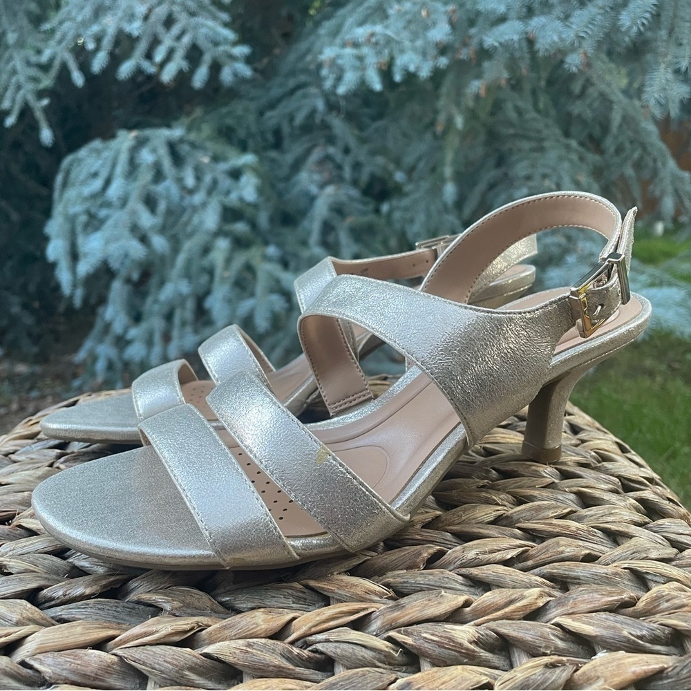 NEW Abella Womens Francine Champagne Strappy Mid Heel Slingback Dress Sandals - Picture 4 of 8